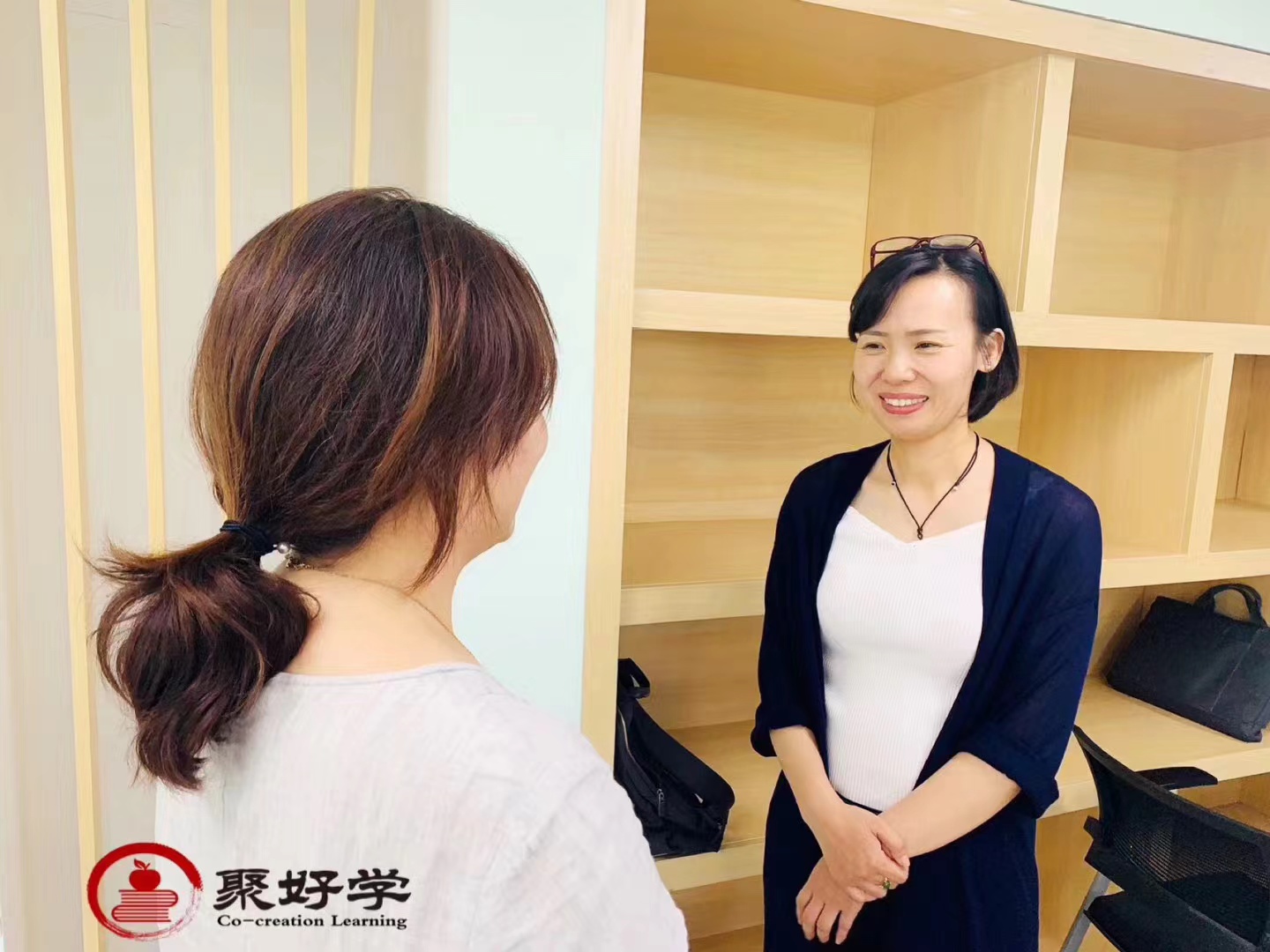 伊恩老师在中国工作的照片花絮
